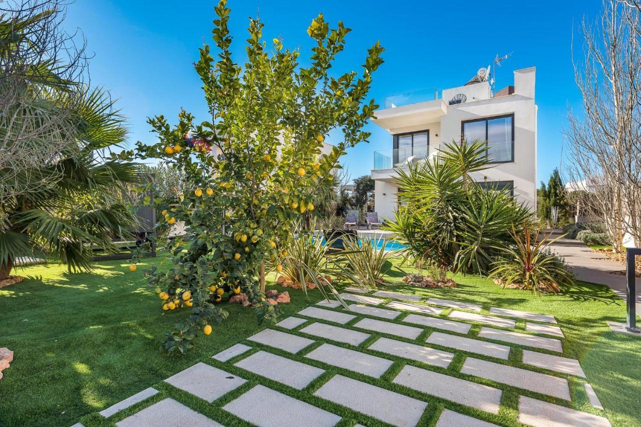 Villa 11 Oasis Del Mare, 5Min Strand, Wifi, Klima, Fussbodenheizung 사 라피타 외부 사진